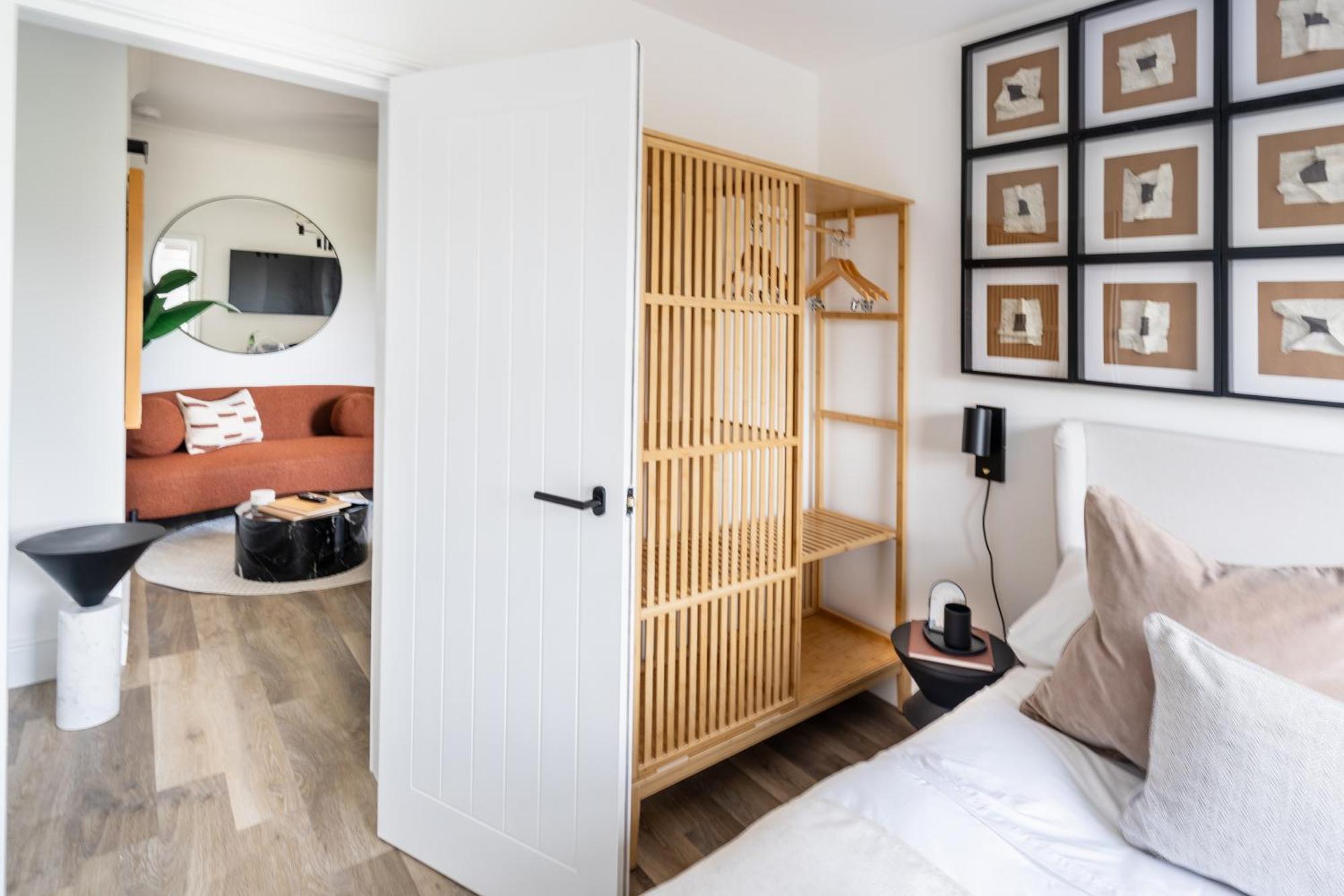 Newly Designed, 2Br Apt, 5Min From Northwood London Tube Station, Nato Hq, Ideal For Wembley, Warner Studio, Contractors Екстер'єр фото