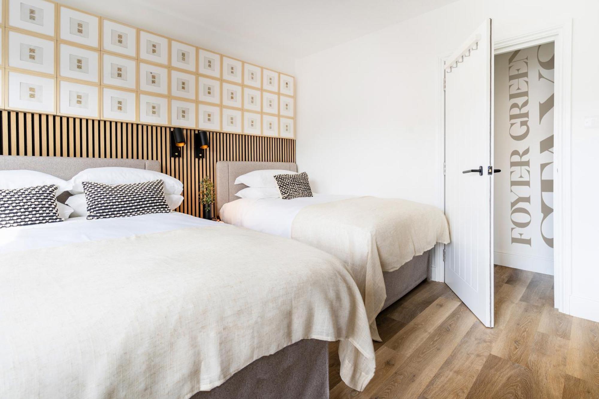 Newly Designed, 2Br Apt, 5Min From Northwood London Tube Station, Nato Hq, Ideal For Wembley, Warner Studio, Contractors Екстер'єр фото